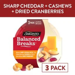 Sargento Balanced Breaks Natural Sharp Cheddar, Sea-Salted Cashews & Cherry Juice-Infused Dried Cranberries - 3pk/1.5oz